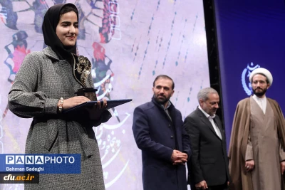 کسب رتبه نخست فیلمنامه بخش فرهنگیان جشنواره بین المللی فیلم رشد توسط دانشجومعلم بوشهری