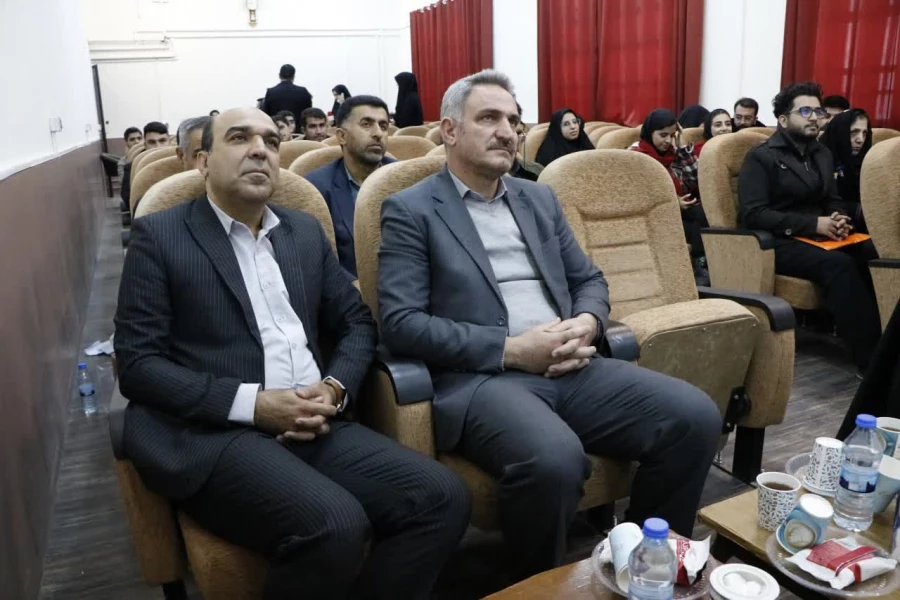 تیم دانشگاه فرهنگیان چهارمحال وبختیاری قهرمان مسابقات مناظرات دانشجویی شد 3