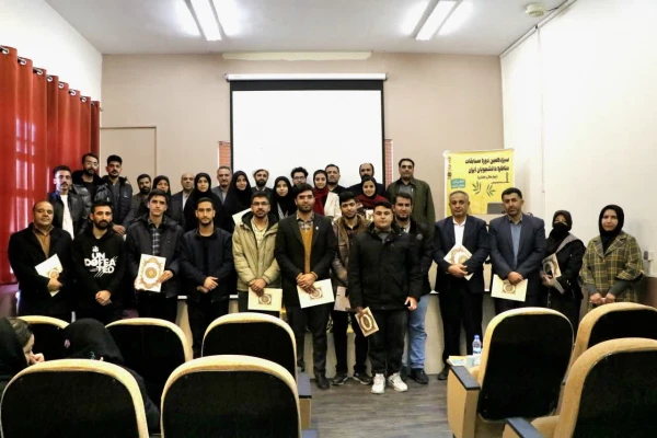 تیم دانشگاه فرهنگیان چهارمحال وبختیاری قهرمان مسابقات مناظرات دانشجویی شد 7