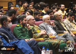 شبی خاطره انگیز همراه با دانشجو معلمان شرکت کننده اردوی راهیان مقاومت در دانشگاه فرهنگیان کرمان
 3