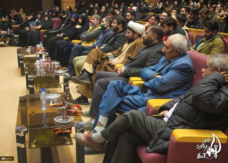 چهارمین دوره راهیان مقاومت دانشگاه فرهنگیان در کرمان
 5