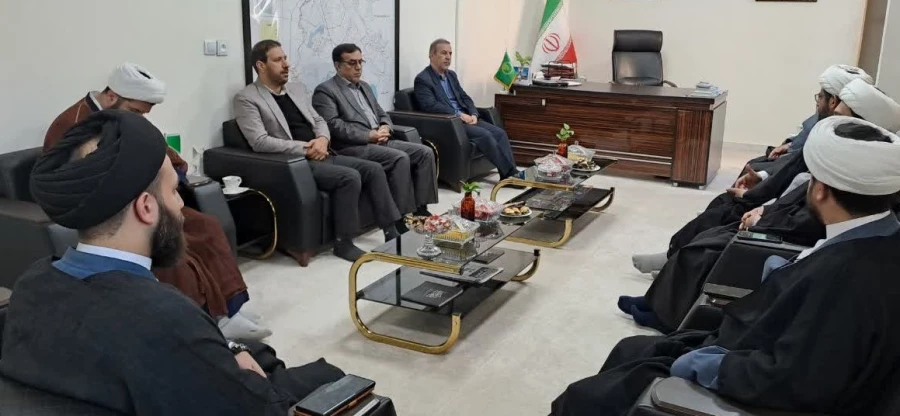 تفاهم نامه همکاری دانشگاه فرهنگیان خوزستان و اداره کل تبلیغات اسلامی امضا شد. 4