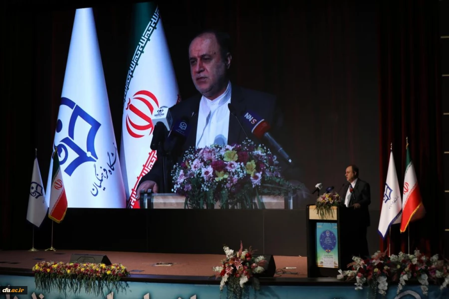 سیزدهمین جشنواره ملی پژوهش و فناوری دانشگاه فرهنگیان 34