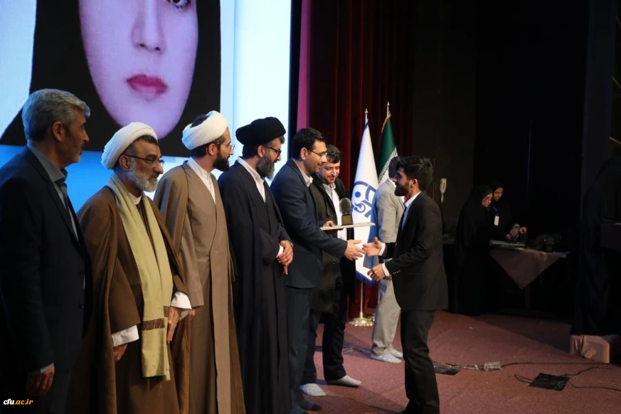 سیزدهمین جشنواره ملی پژوهش و فناوری دانشگاه فرهنگیان 63