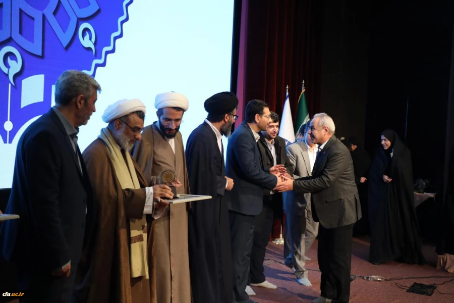 سیزدهمین جشنواره ملی پژوهش و فناوری دانشگاه فرهنگیان 65