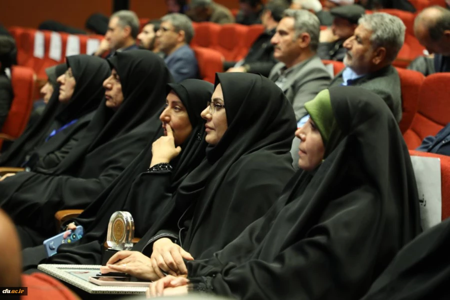 سیزدهمین جشنواره ملی پژوهش و فناوری دانشگاه فرهنگیان 77