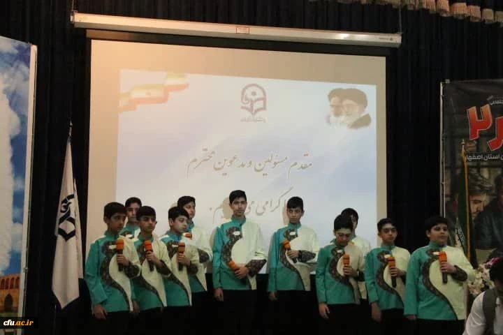 برگزاری افتتاحیه دوره توانمندسازی دبیران کانون های گردشگری و یاریگر 2 9