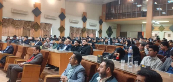 اهتمام دانشگاه فرهنگیان بر توسعه زیرساخت های ورزشی

 2