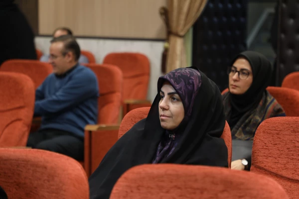 کارگاه تخصصی توانمندسازی ارتباطات علمی بین المللی با عنوان کارگاه اصول و روش ترجمه 2 برگزار شد 5