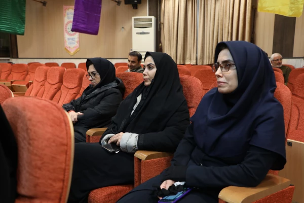 کارگاه تخصصی توانمندسازی ارتباطات علمی بین المللی با عنوان کارگاه اصول و روش ترجمه 2 برگزار شد 8