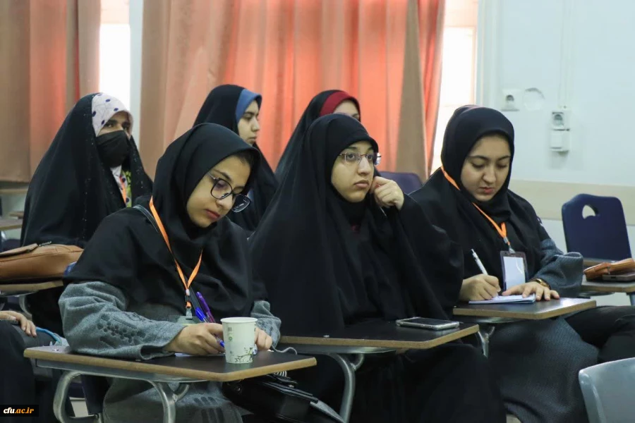 برگزاری نهمین دوره از جشنواره های اجتماعی دانشگاه فرهنگیان در شهر اصفهان 6