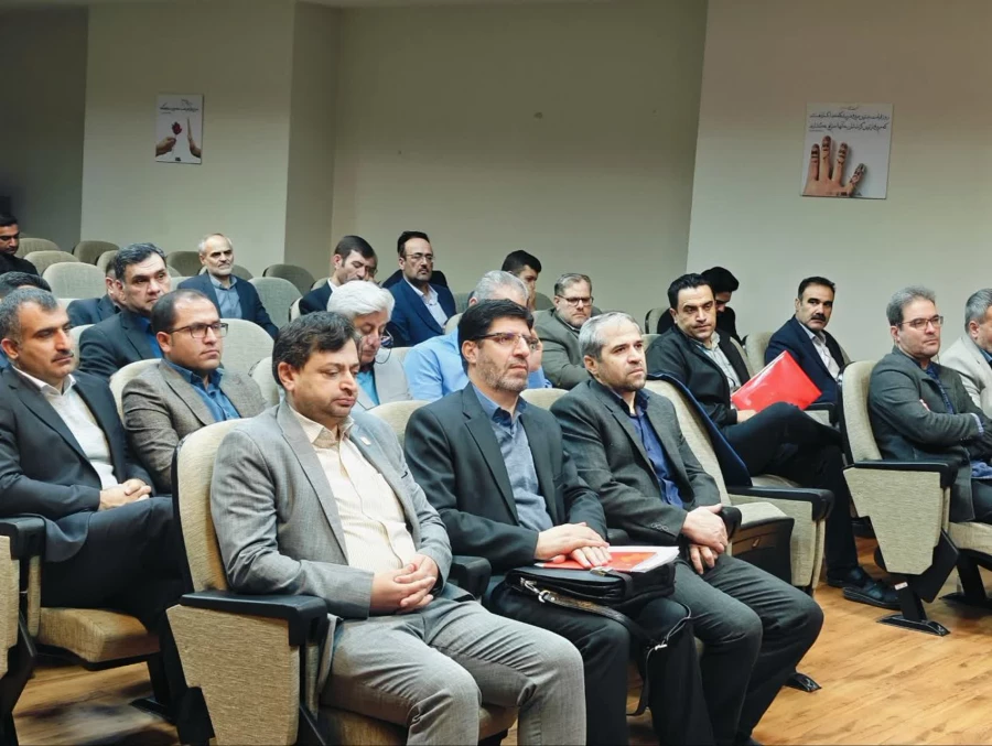 قدیم خانی، معاون مرکز برنامه ریزی و منابع انسانی و امور اداری وزارت آموزش و پرورش در دوره بالندگی شورای انضباطی 3