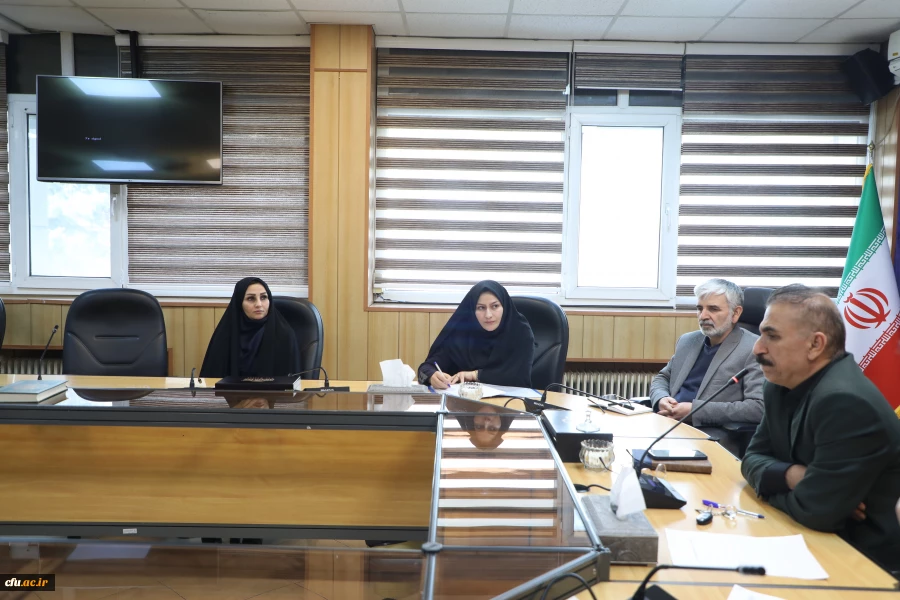 اولین جلسه دانش افزایی و پرسش و پاسخ با اعضای هیات علمی روز یکشنبه مورخ 07/11/1403 به صورت حضوری / مجازی با حضور معاونت محترم آموزشی و تحصیلات تکمیلی ومدیران وکارشناسان این حوزه برگزار گردید. 4