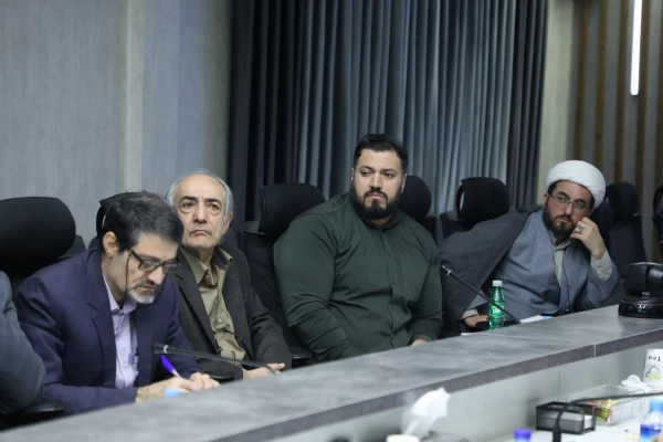 بازنگری کلان برنامه درسی تربیت معلم؛ گامی راهبردی در مسیر مرجعیت علمی دانشگاه فرهنگیان
 3