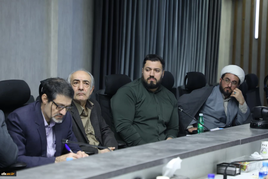 بازنگری کلان برنامه درسی تربیت معلم؛ گامی راهبردی در مسیر مرجعیت علمی دانشگاه فرهنگیان
 3