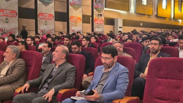 اختتامیه جشنواره سرود و هنرهای نمایشی دانشگاه فرهنگیان در دزفول برگزار شد. 8