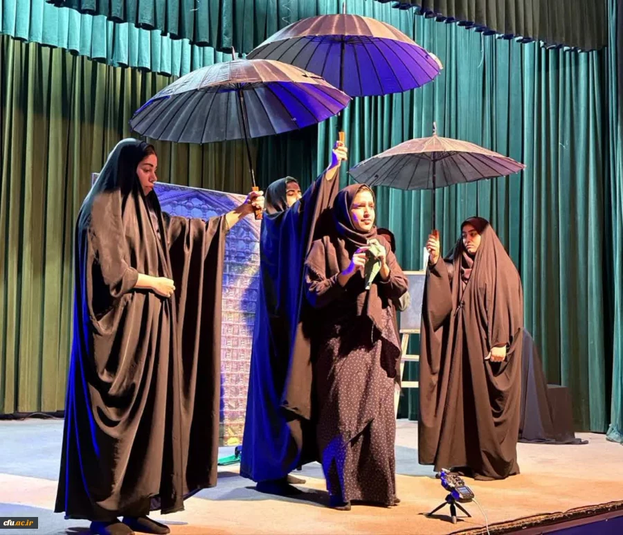 همزمان با چهل و ششمین سالروز پیروزی انقلاب اسلامی، جشنواره سرود و هنرهای نمایشی دانشجومعلمان سراسر کشور در شهر دزفول برگزار شد. 8