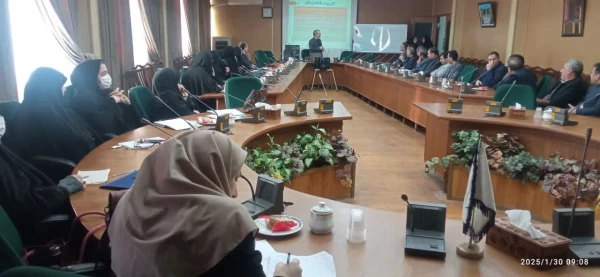 همایش بزرگ 500 تن از مدیران ،معلمان و دبیران راهنمای کارورزی استان آذربایجان شرقی
 3