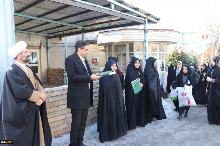 اعزام  بزرگترین کاروان دانشجومعلمان دانشگاه فرهنگیان آذربایجان شرقی  به مناطق جنوب کشور 12