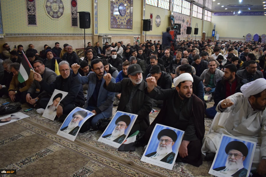 حضور پر شور دانشگاه فرهنگیان کرمانشاه در مراسم گرامیداشت دبیران کل شهید حزب الله 
 3