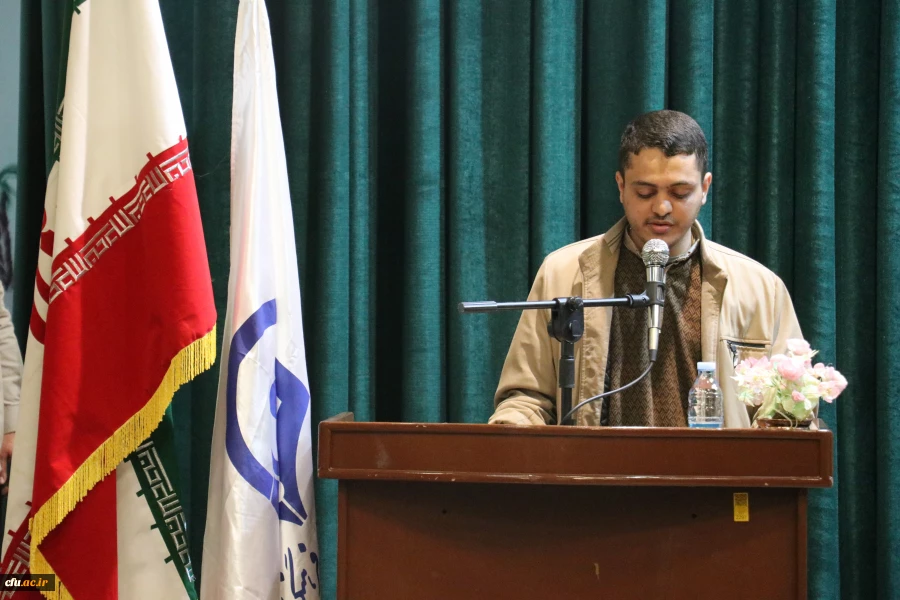 گفت و گوی صمیمانه حجت الاسلام و المسلمین قرائتی با دانشجومعلمان دانشگاه فرهنگیان کرمان  7