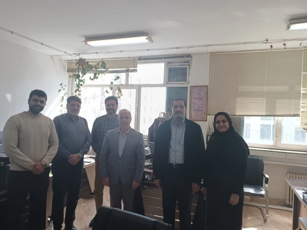 دیدار معاونت محترم برنامه ریزی و توسعه منابع جهت تکریم روز مهندس 3