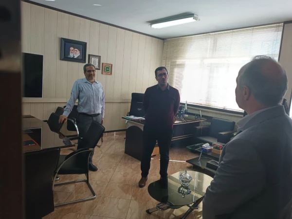 دیدار معاونت محترم برنامه ریزی و توسعه منابع جهت تکریم روز مهندس 7