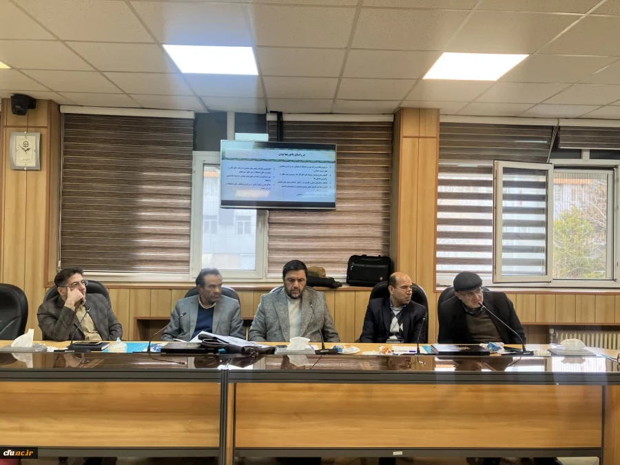 نشست تخصصی «بررسی جامع همایش های ملی و بین المللی معاونت پژوهش و فناوری دانشگاه» برگزار شد.  2