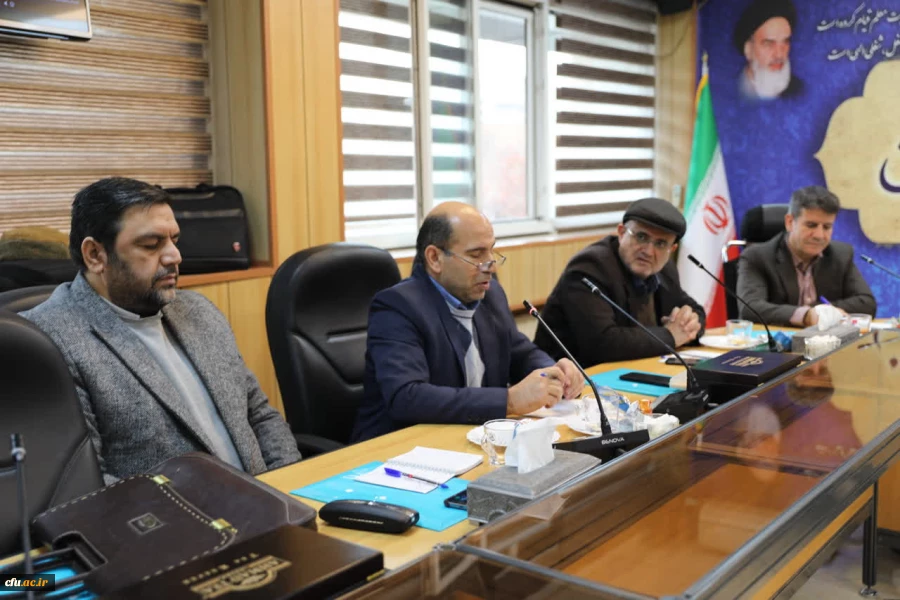 نشست تخصصی «بررسی جامع همایش های ملی و بین المللی معاونت پژوهش و فناوری دانشگاه» برگزار شد.  6