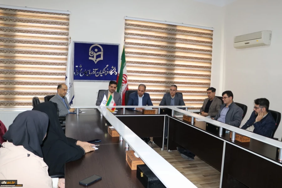 آیین تجلیل از رابطان کارورزی در نواحی پنجگانه آموزش و پرورش استان آذربایجان شرقی 6