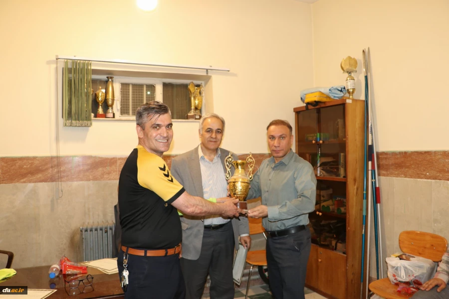 دانشگاه فرهنگیان قهرمان مسابقات فوتسال جام رمضان حوزه بسیج کارمندان استان آذربایجان شرقی 7