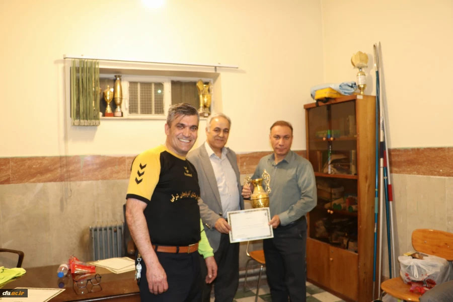 دانشگاه فرهنگیان قهرمان مسابقات فوتسال جام رمضان حوزه بسیج کارمندان استان آذربایجان شرقی 8