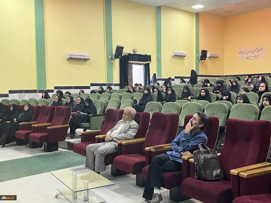 با حضور رئیس دانشگاه فرهنگیان استان بوشهر؛
همایش نقش شهیده بنت الهدی صدر در بیداری اسلامی برگزار شد 6