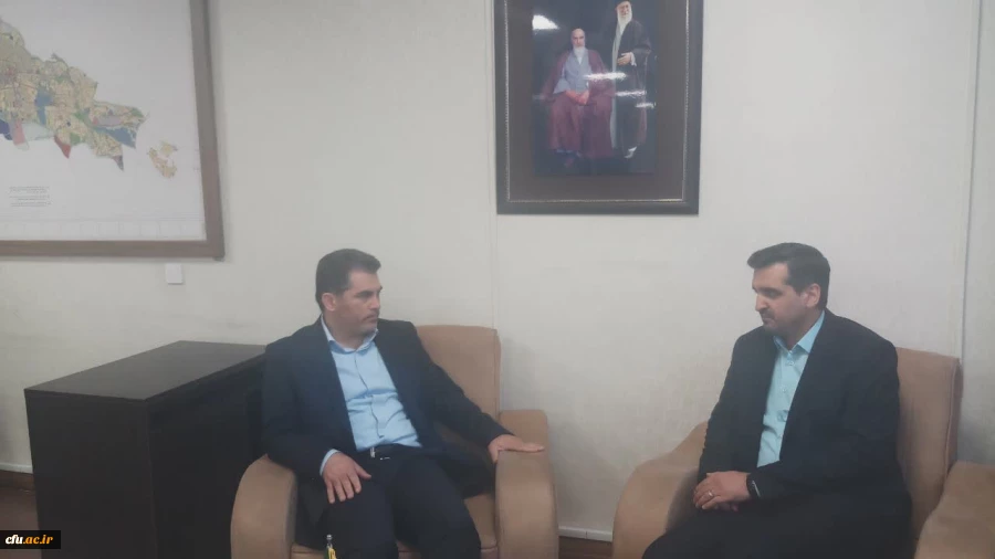 دیدار رئیس دانشگاه فرهنگیان استان با مدیرکل راه و شهرسازی آذربایجان شرقی 4