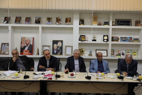 تأکید بر تقویت زیرساخت های دانشگاه فرهنگیان در دیدار با اعضای هیأت مدیره جامعه خیرین مدرسه ساز کشور 6