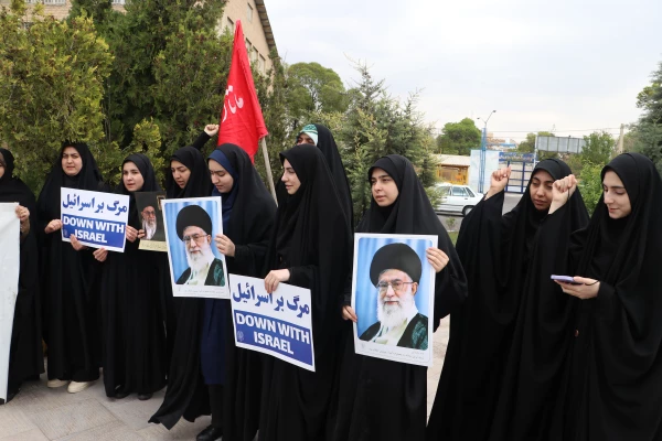 اجتماع دانشجو معلمان ، اساتید و کارکنان دانشگاه فرهنگیان آذربایجان شرقی در حمایت از مردم مظلوم فلسطین و غزه 7