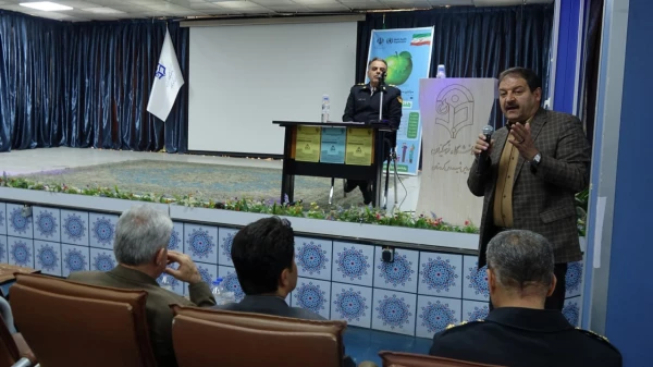 کارگاه آموزشی پیشگیری از سوانح رانندگی به دانشجومعلمان با شعار «نه به تصادف» 7