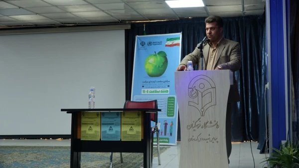 کارگاه آموزشی پیشگیری از سوانح رانندگی به دانشجومعلمان با شعار «نه به تصادف» 8