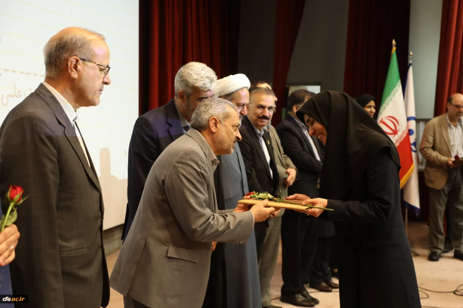 گرامیداشت دهه سرآمدی آموزش  21