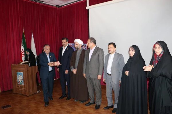 برگزاری آیین بزرگداشت مقام معلم و سرآمدی آموزش در دانشگاه فرهنگیان استان آذربایجان شرقی 12