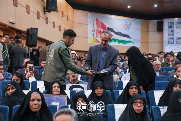  سیزدهمین اجلاسیه استانی کنگره ۱۰۳۰ شهید دانشجومعلم کشور برگزار شد 3