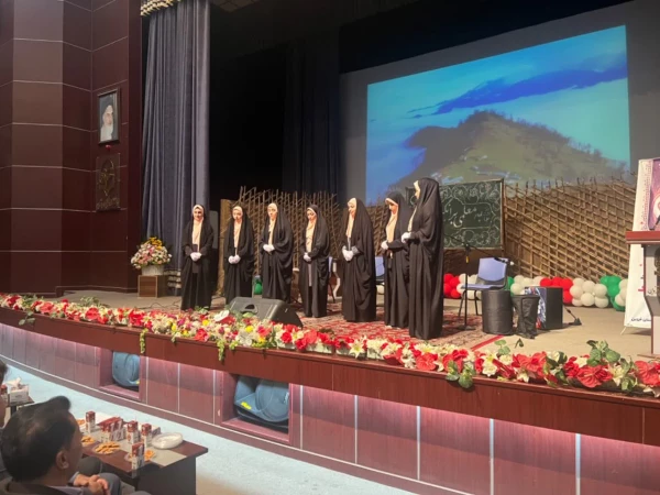 آیین گرامیداشت هفته سرآمدی آموزش و مقام معلم در دانشگاه فرهنگیان استان قزوین 10