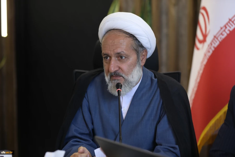 ممثلية المرشد الأعلى في جامعة فرهنجيان:
أولوية الصلاة، القرآن، نهج البلاغة، والأسرة والزواج في البرامج 2