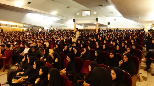 برگزاری مراسم بزرگداشت مقام معلم و سرآمدی آموزش در دانشگاه فرهنگیان کردستان 2