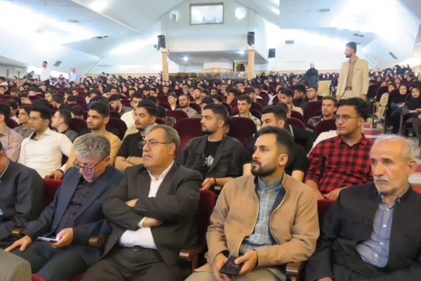 برگزاری مراسم بزرگداشت مقام معلم و سرآمدی آموزش در دانشگاه فرهنگیان کردستان 11