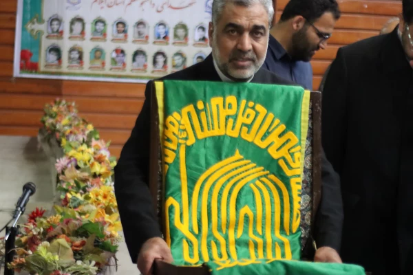 اقتدار امروز کشور نشئت گرفته از دانش جوانان کشور است که پرورش یافته کلاس درس معلمان هستند. 3