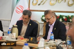 برگزاری نشست سرپرست معاونت آموزشی و تحصیلات تکمیلی و مشاور ایشان به مناسبت دهه سرآمدی آموزش و هم زمان با گرامیداشت هفته معلم با اعضای هیئت علمی دانشگاه فرهنگیان استان مرکزی 3