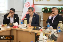 برگزاری نشست سرپرست معاونت آموزشی و تحصیلات تکمیلی و مشاور ایشان به مناسبت دهه سرآمدی آموزش و هم زمان با گرامیداشت هفته معلم با اعضای هیئت علمی دانشگاه فرهنگیان استان مرکزی 4