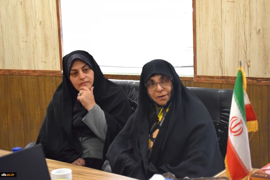 
نشست انجمن خیرین و بررسی مسائل و مشکلات دانشگاه فرهنگیان استان کرمانشاه
 6