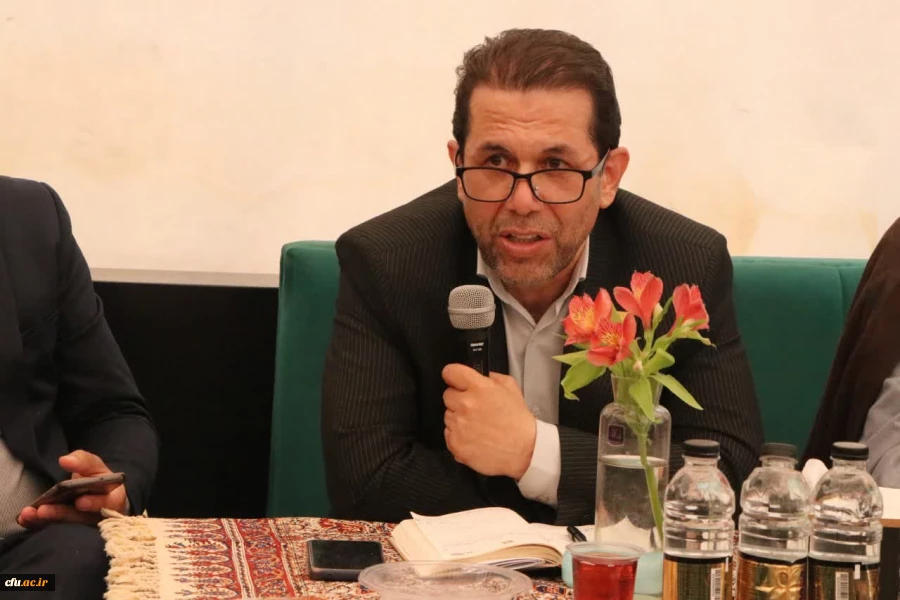 تجلیل از استادان و کارمندان برتر دانشگاه فرهنگیان استان اصفهان در هفته سرآمدی آموزش 5